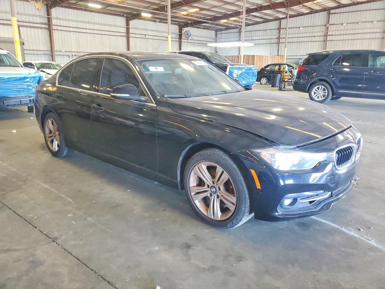 2017 BMW 330 I - Фото 4