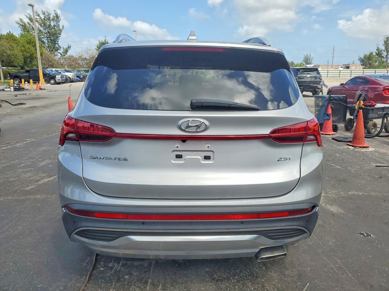 2023 Hyundai Santa Fe Limited - Фото 6