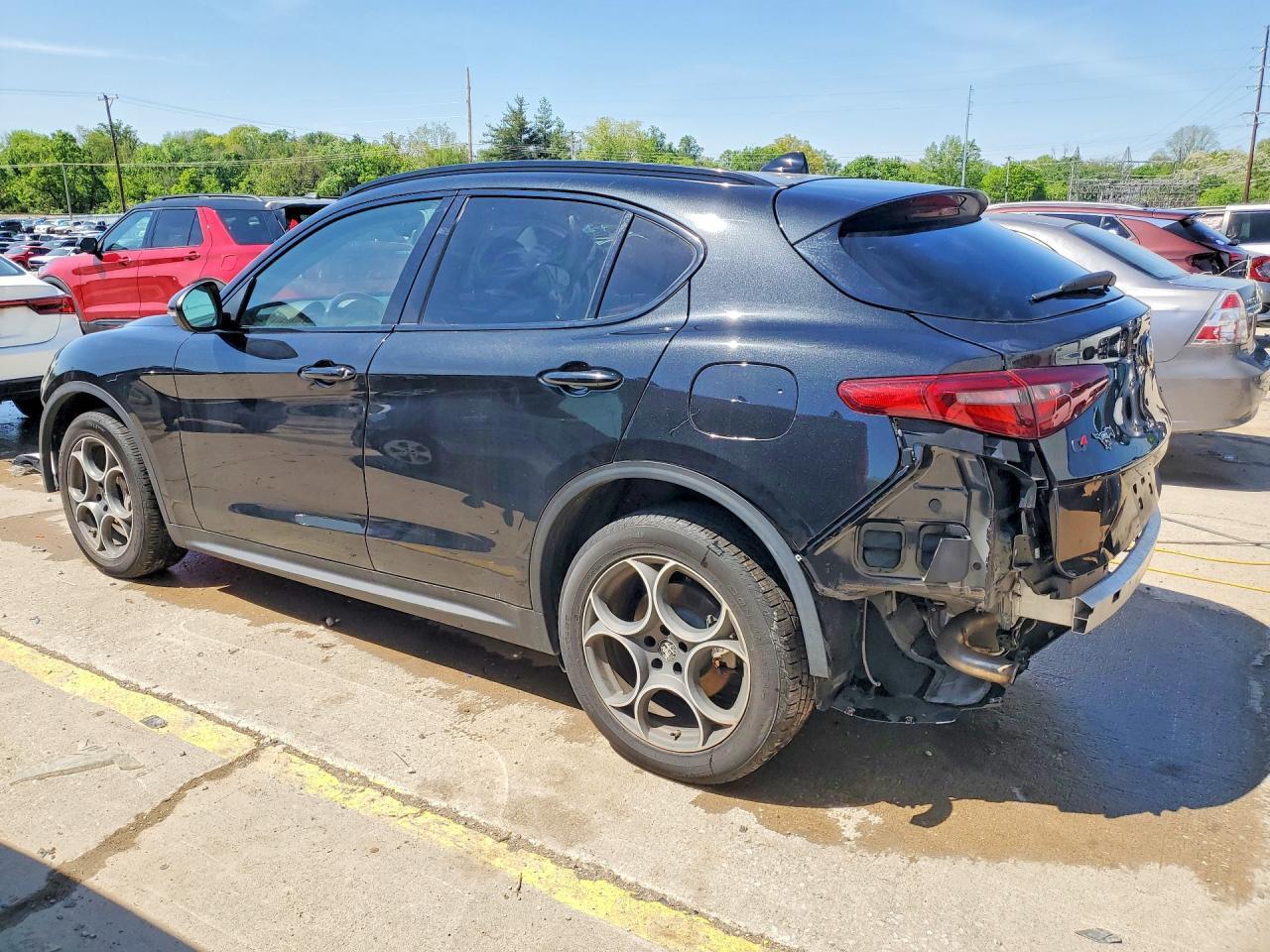 2021 Alfa Romeo Stelvio Sport - Image 2