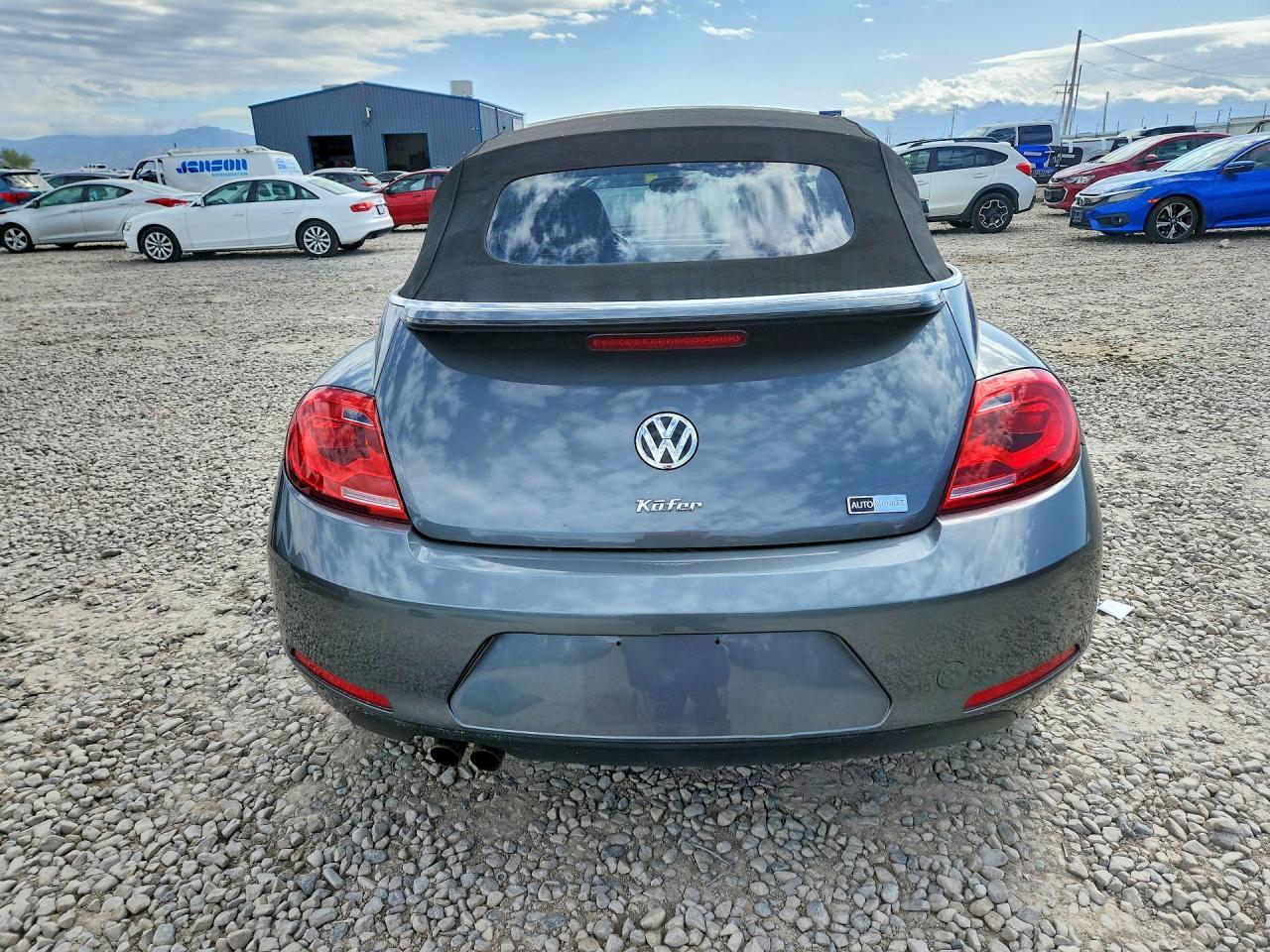 2013 Volkswagen Beetle - Фото 6