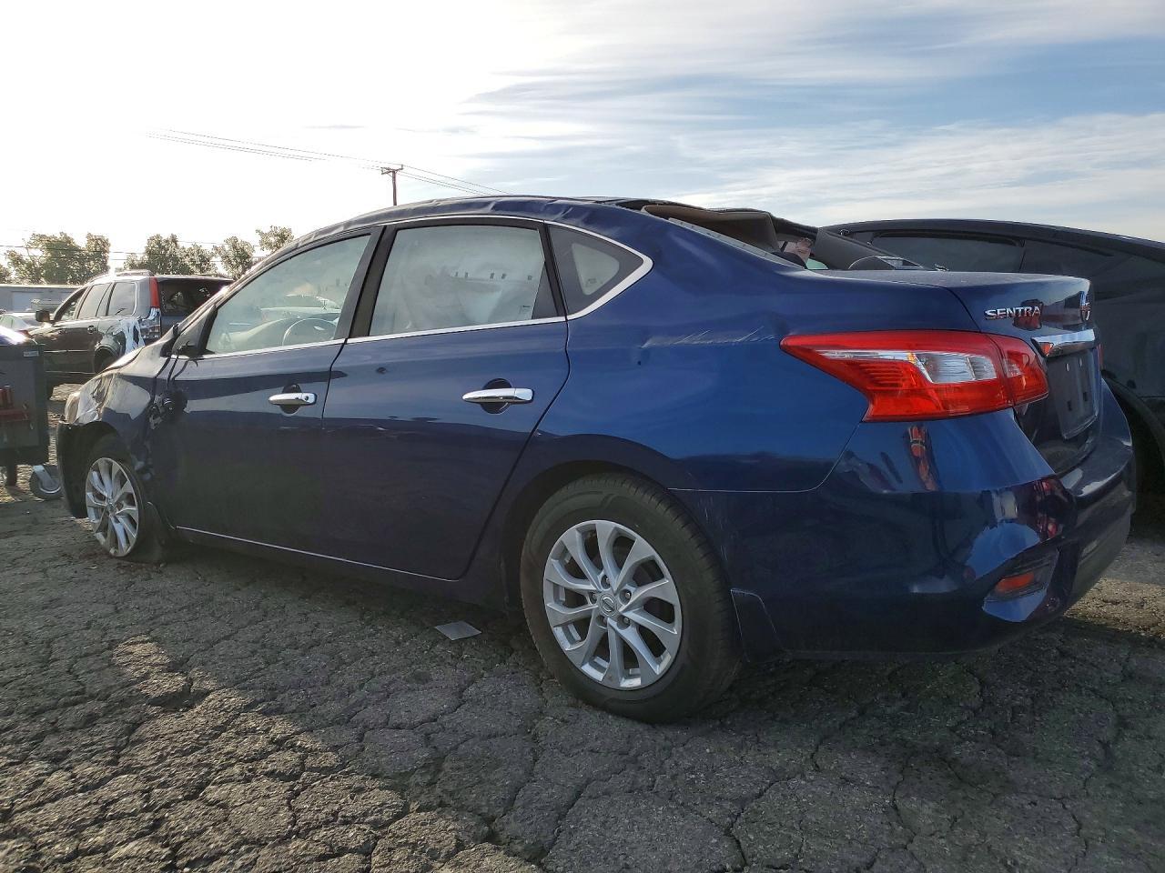 2019 Nissan Sentra Sv - Фото 2