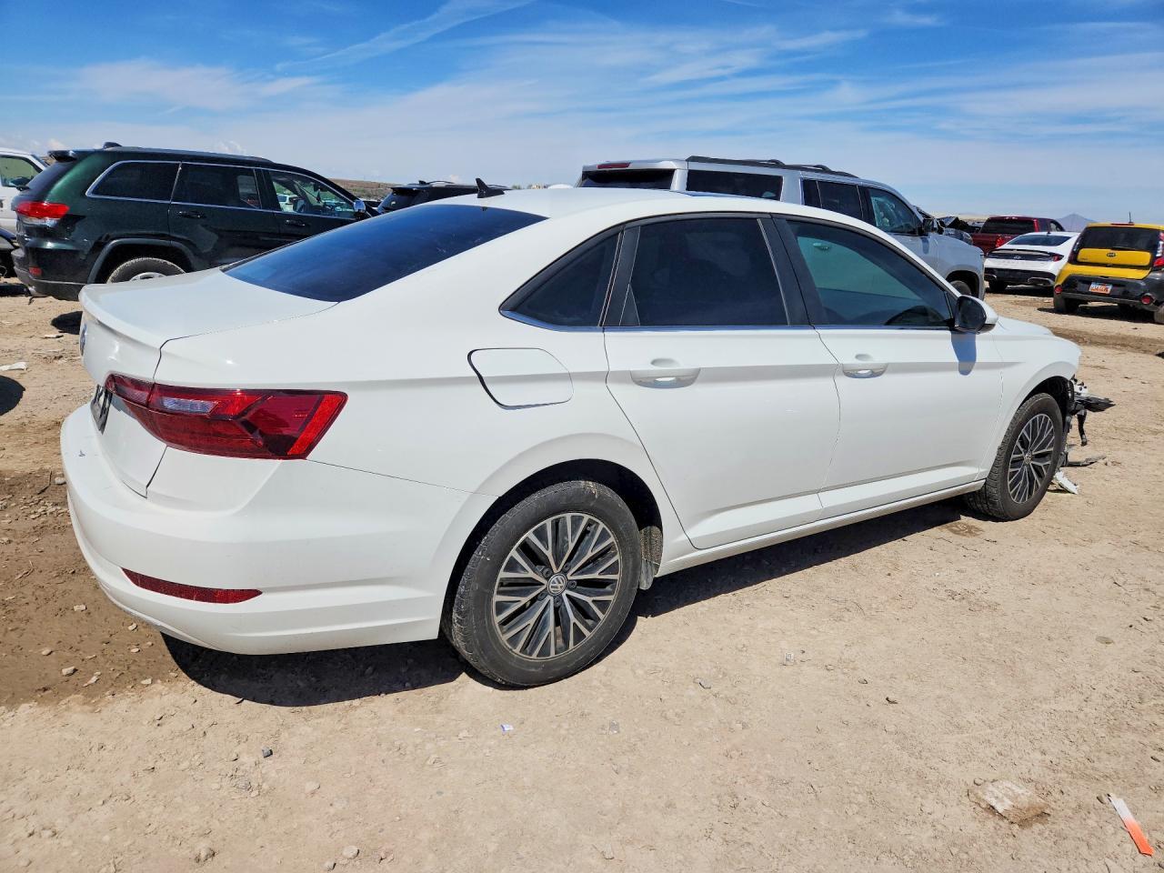2020 Volkswagen Jetta S - Фото 3