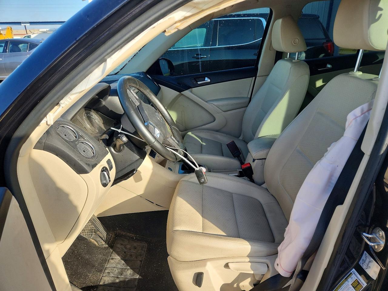 2017 Volkswagen Tiguan S - Фото 7