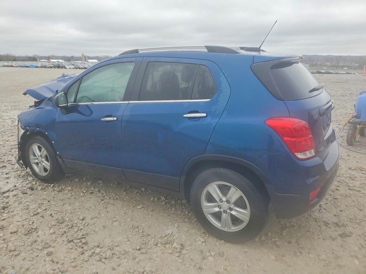 2020 Chevrolet Trax 1Lt - Фото 2