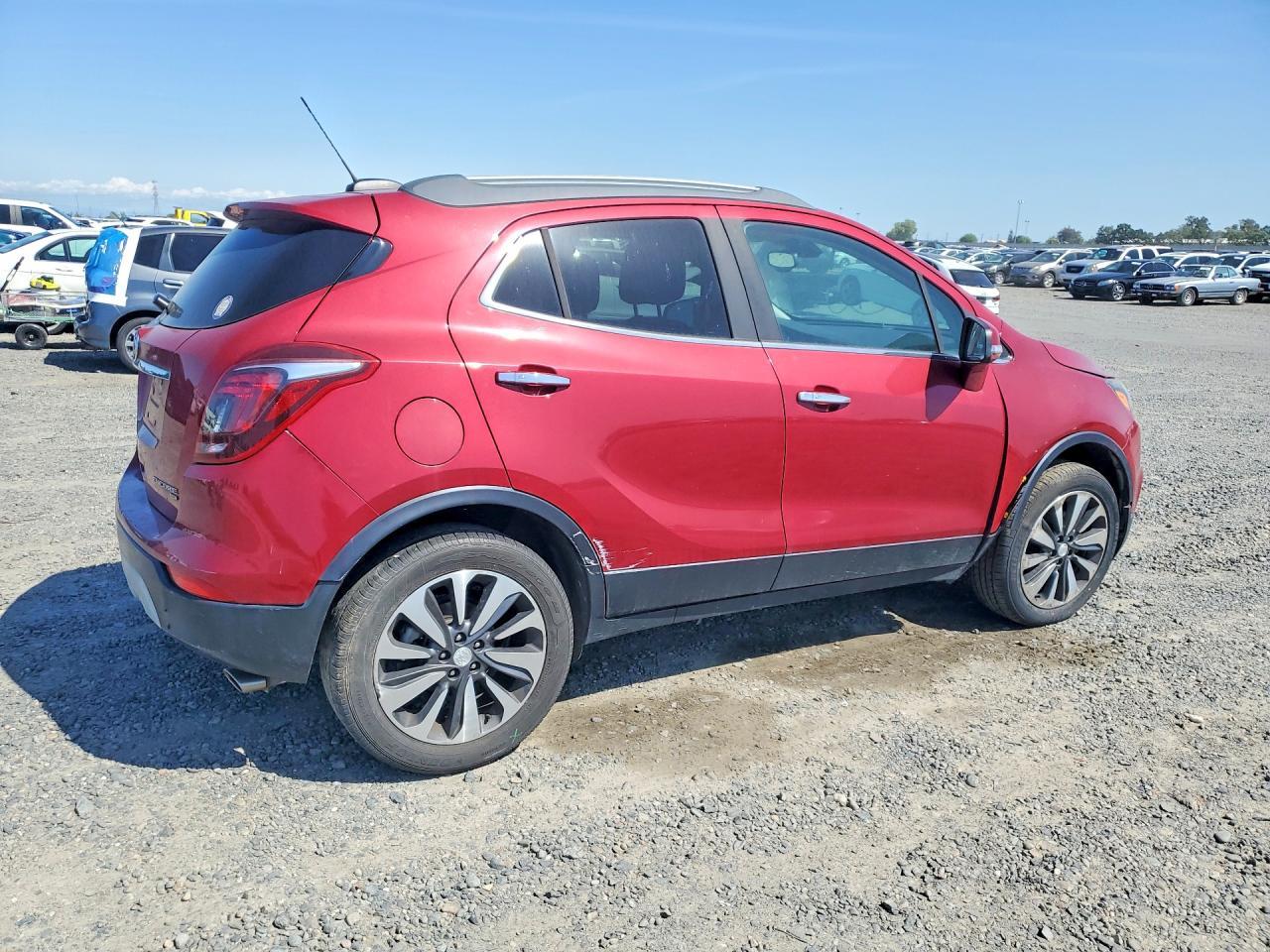 2018 Buick Encore Essence - Image 3