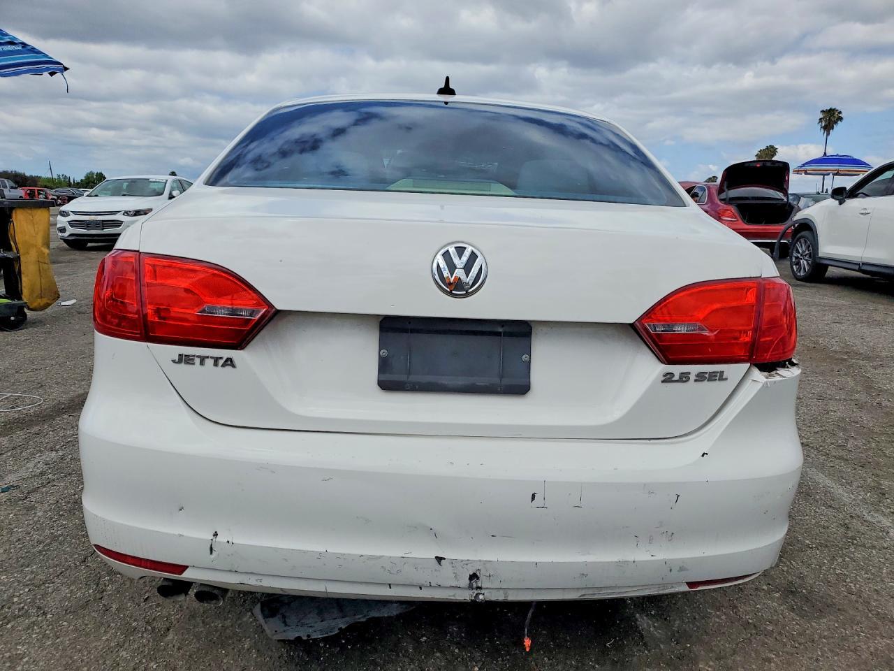 2011 Volkswagen Jetta Sel - Image 6