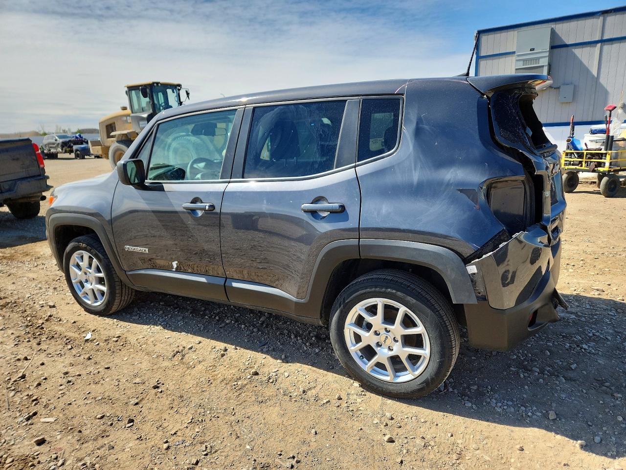 2023 Jeep Renegade Latitude - Фото 2