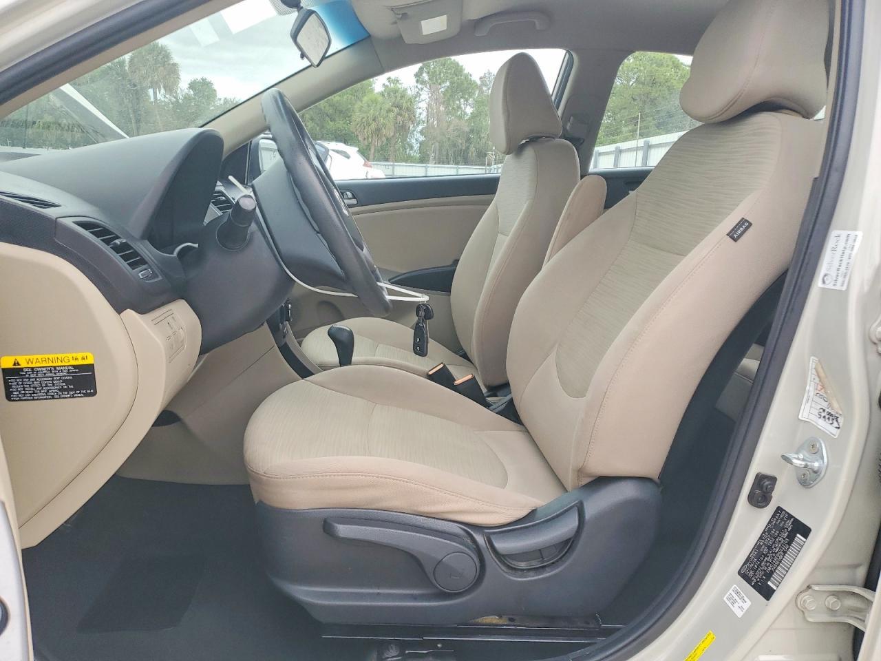 2017 Hyundai Accent Se - Фото 7