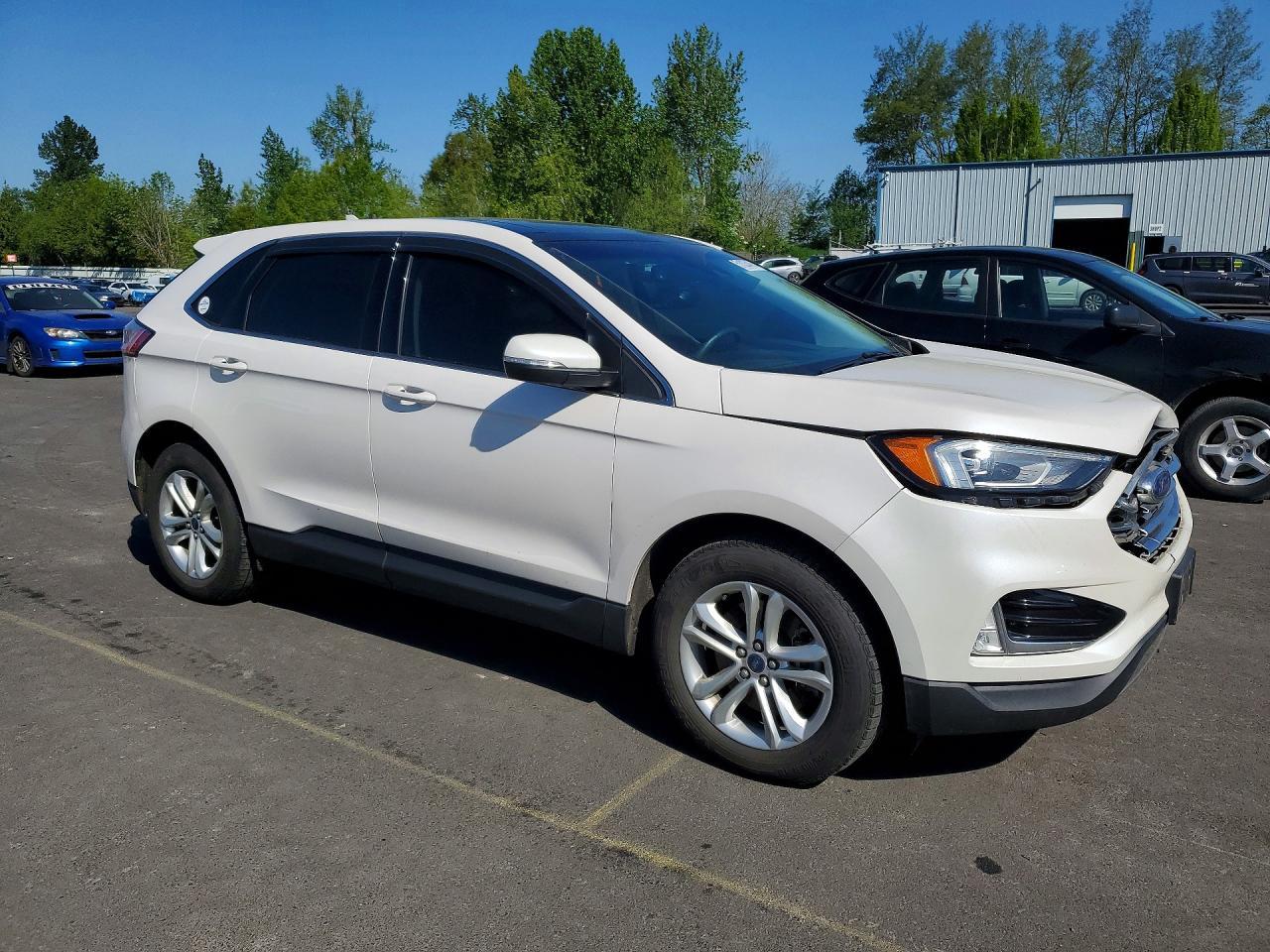 2019 Ford Edge Sel - Фото 4