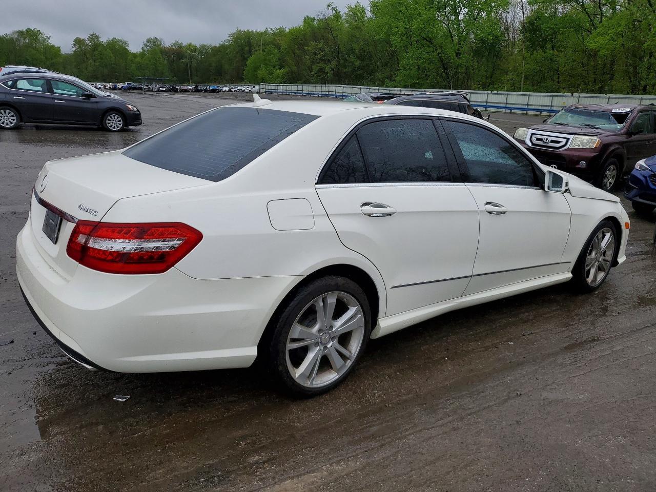 2013 Mercedes-Benz E 350 4Matic - Фото 3