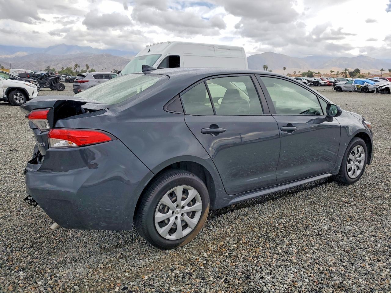 2023 Toyota Corolla Hybrid Le - Фото 3