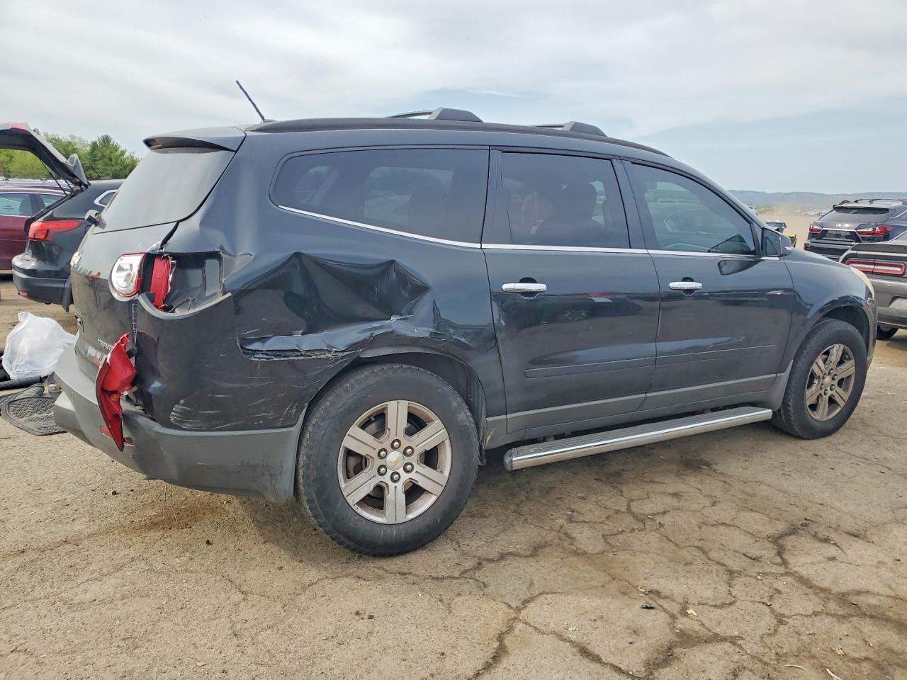 2011 Chevrolet Traverse Lt - Фото 3