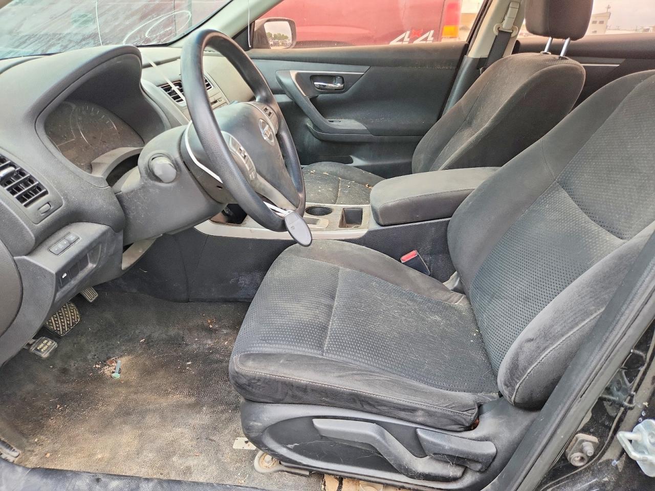 2015 Nissan Altima 2.5 S - Image 7