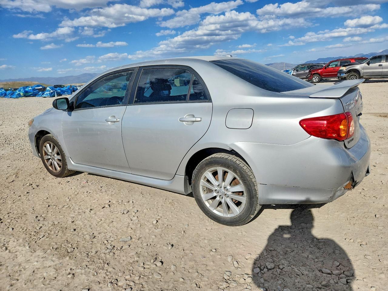 2009 Toyota Corolla S - Фото 2