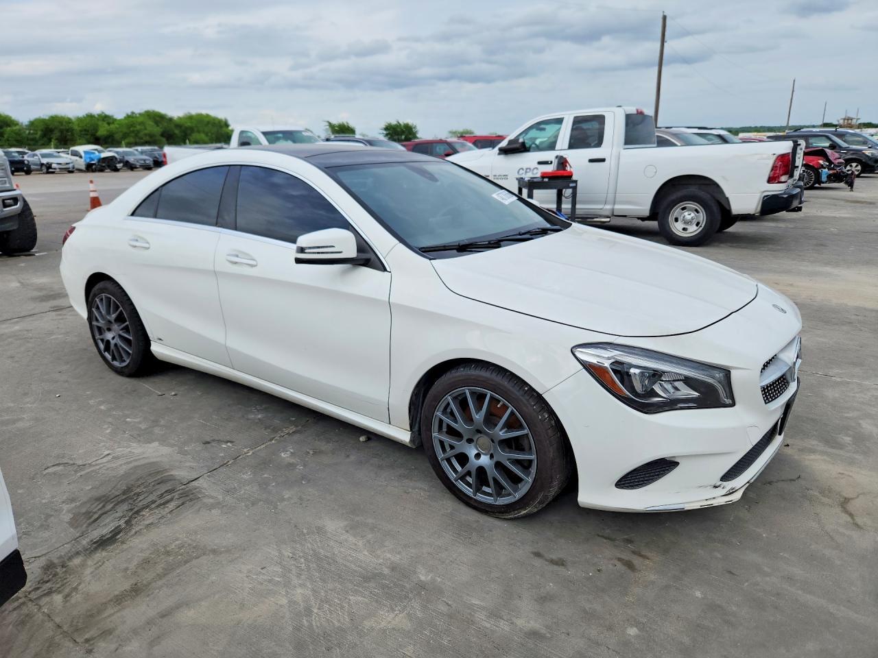 2018 Mercedes-Benz Cla 250 4Matic - Фото 4