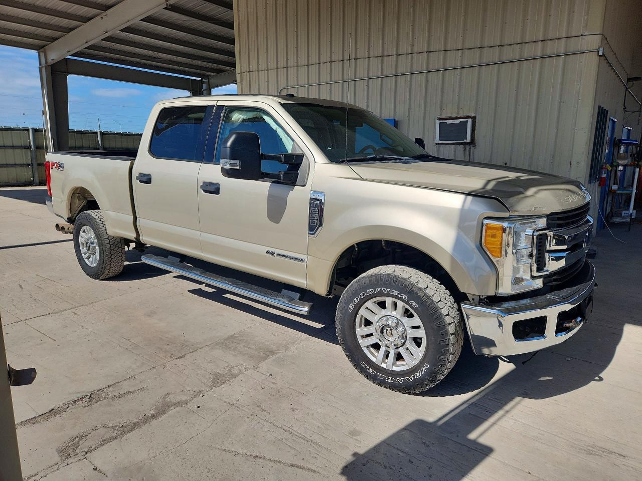 2018 Ford F250 Super Duty - Image 4