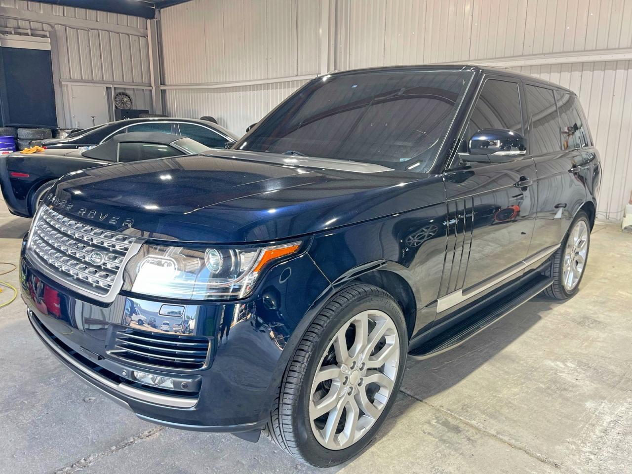 2014 Land Rover Range Rover Supercharged - Image 2