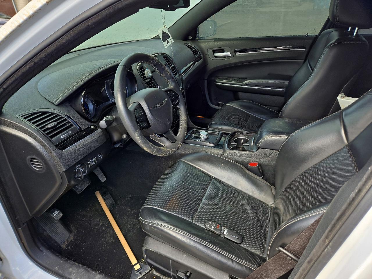 2023 Chrysler 300 S - Фото 7