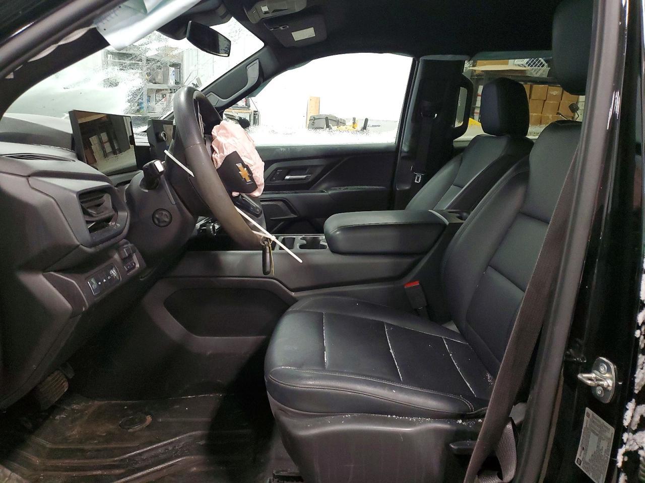 2024 Chev Silverado - Image 7