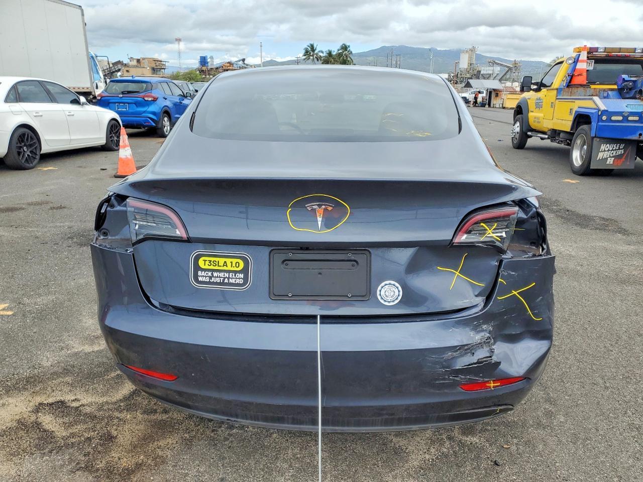 2023 Tesla Model 3 - Image 6