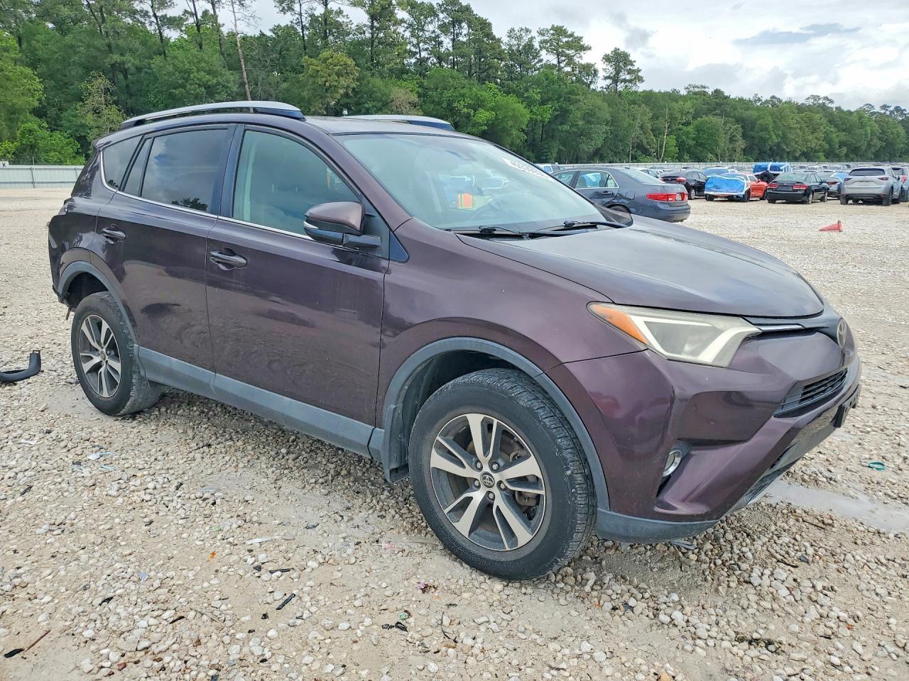 2017 Toyota Rav4 Xle - Фото 4