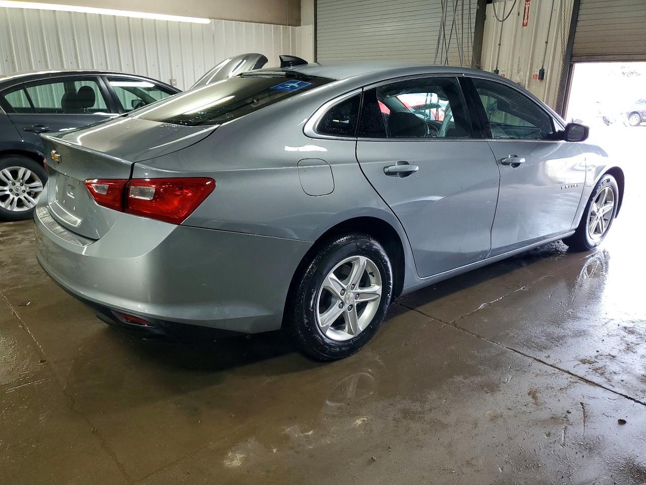 2024 Chevrolet Malibu Ls - Фото 3