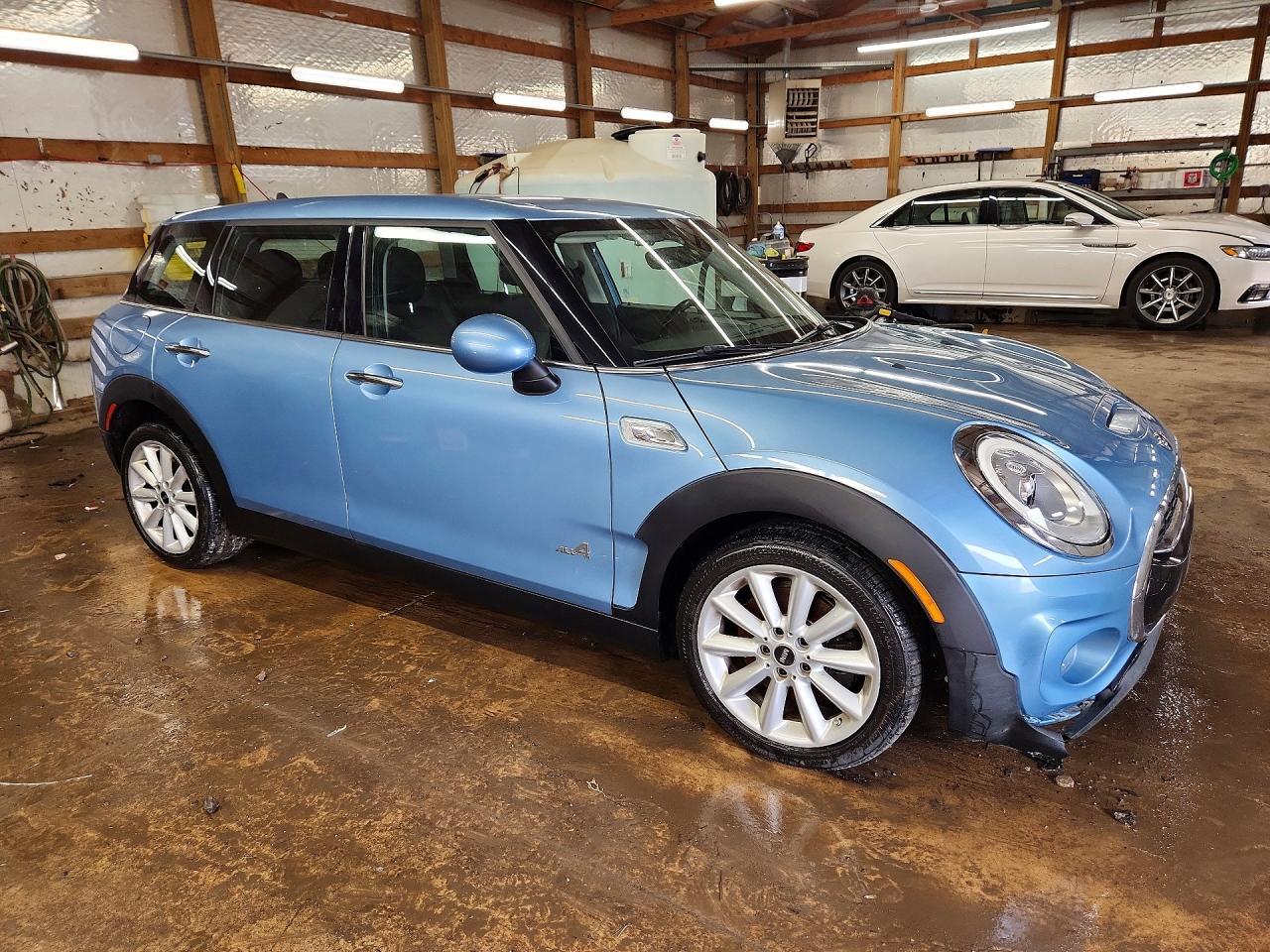 2018 Mini Cooper S Clubman All4 - Фото 4