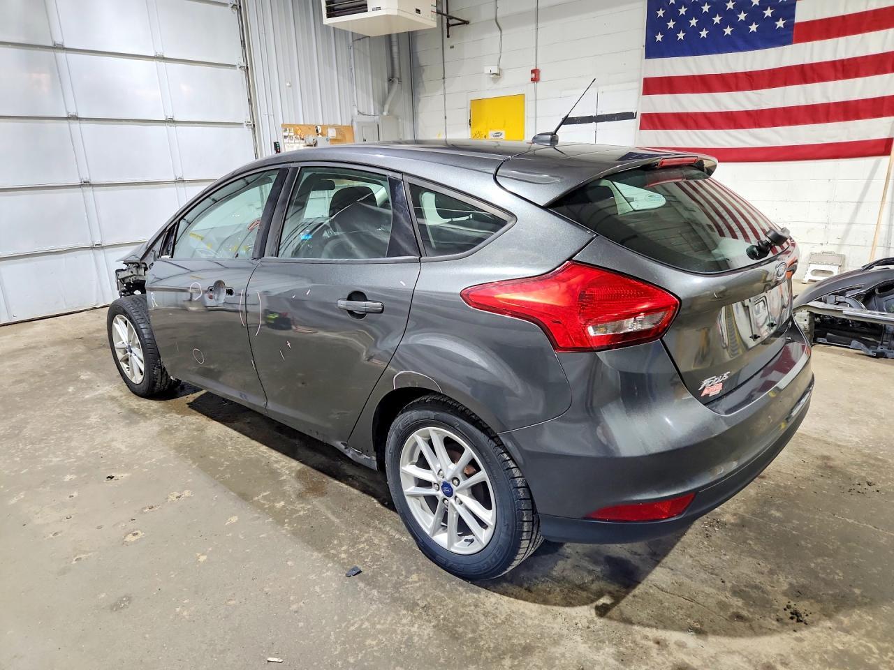 2017 Ford Focus - Фото 2