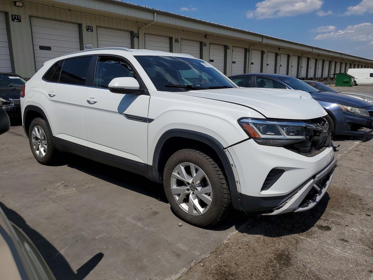 2020 Volkswagen Atlas Cross Sport S - Image 4