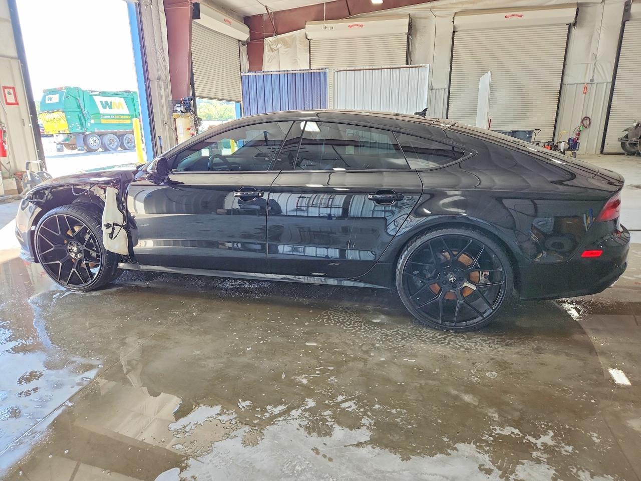 2017 Audi A7 Prestige - Фото 2