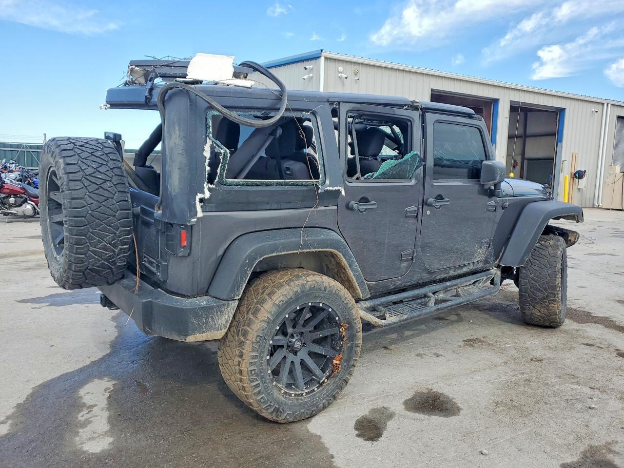 2016 Jeep Wrangler Unlimited Sport - Image 3