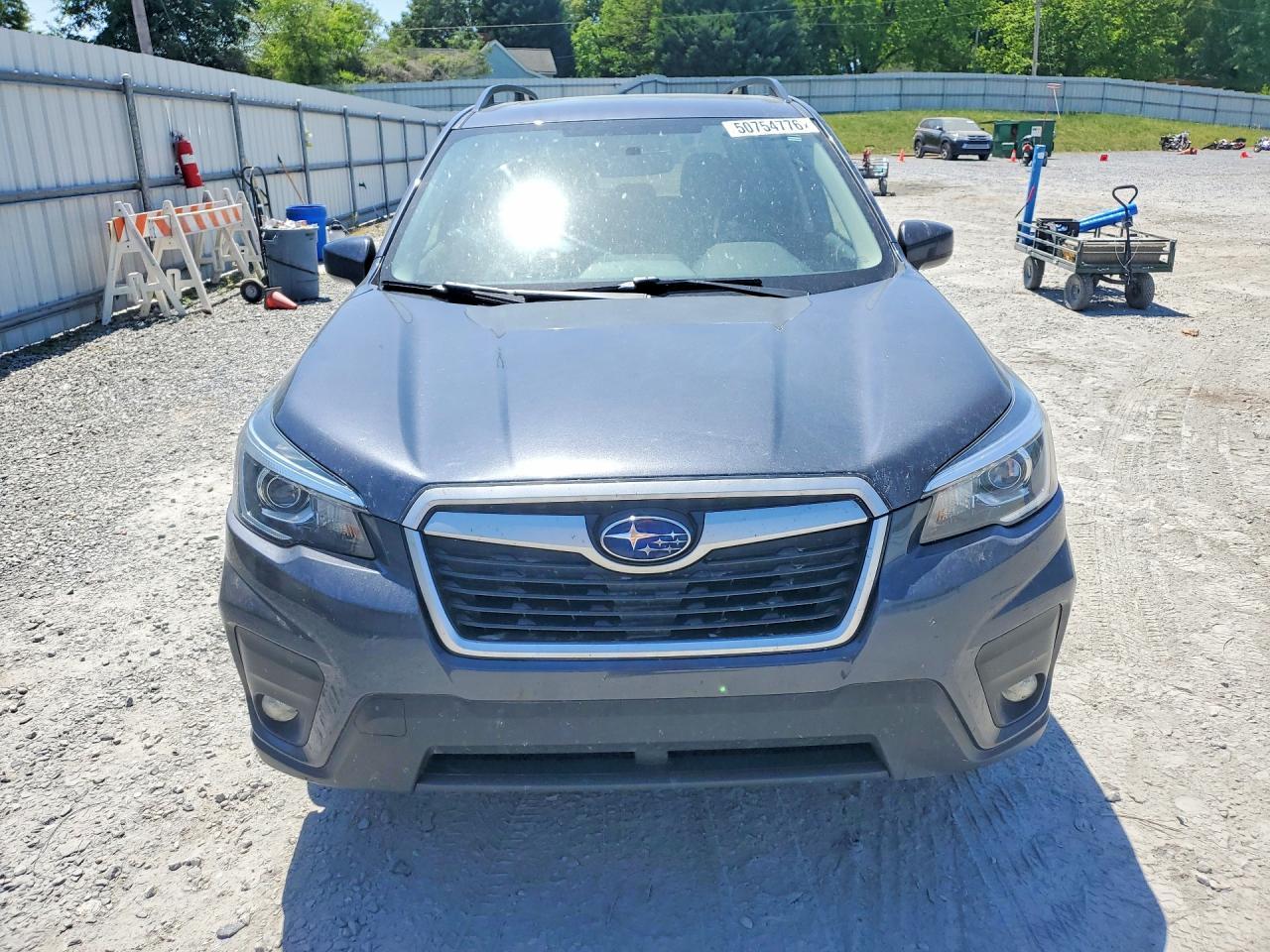 2019 Subaru Forester Premium - Image 5