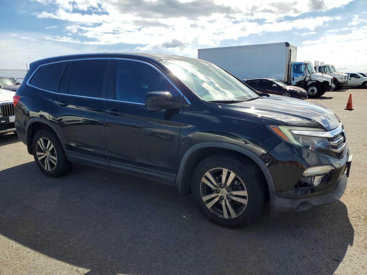 2016 Honda Pilot Exl - Image 4