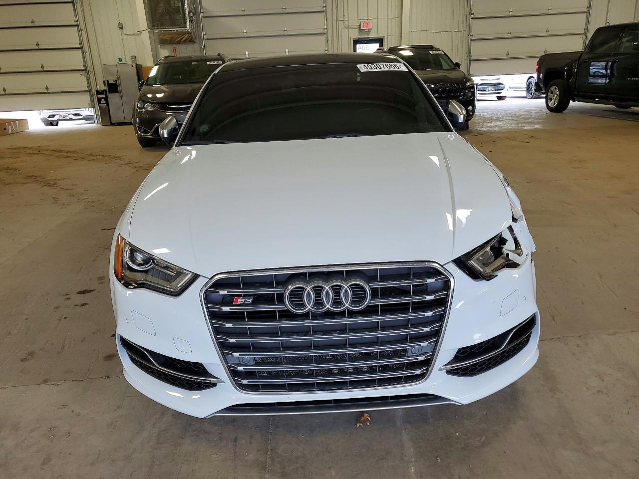 2016 Audi S3 Premium Plus - Фото 5