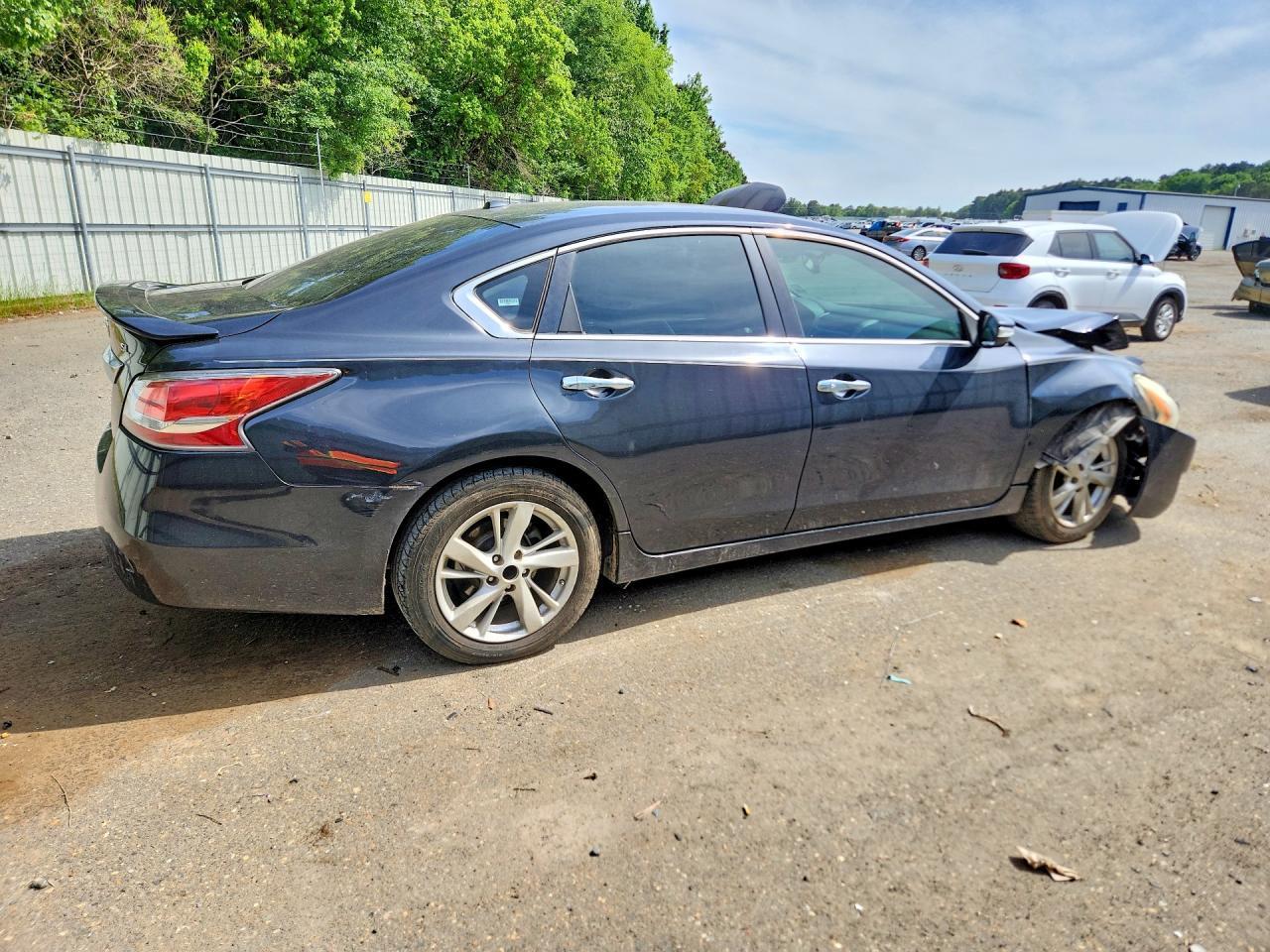 2014 Nissan Altima 2.5 Sl - Image 3