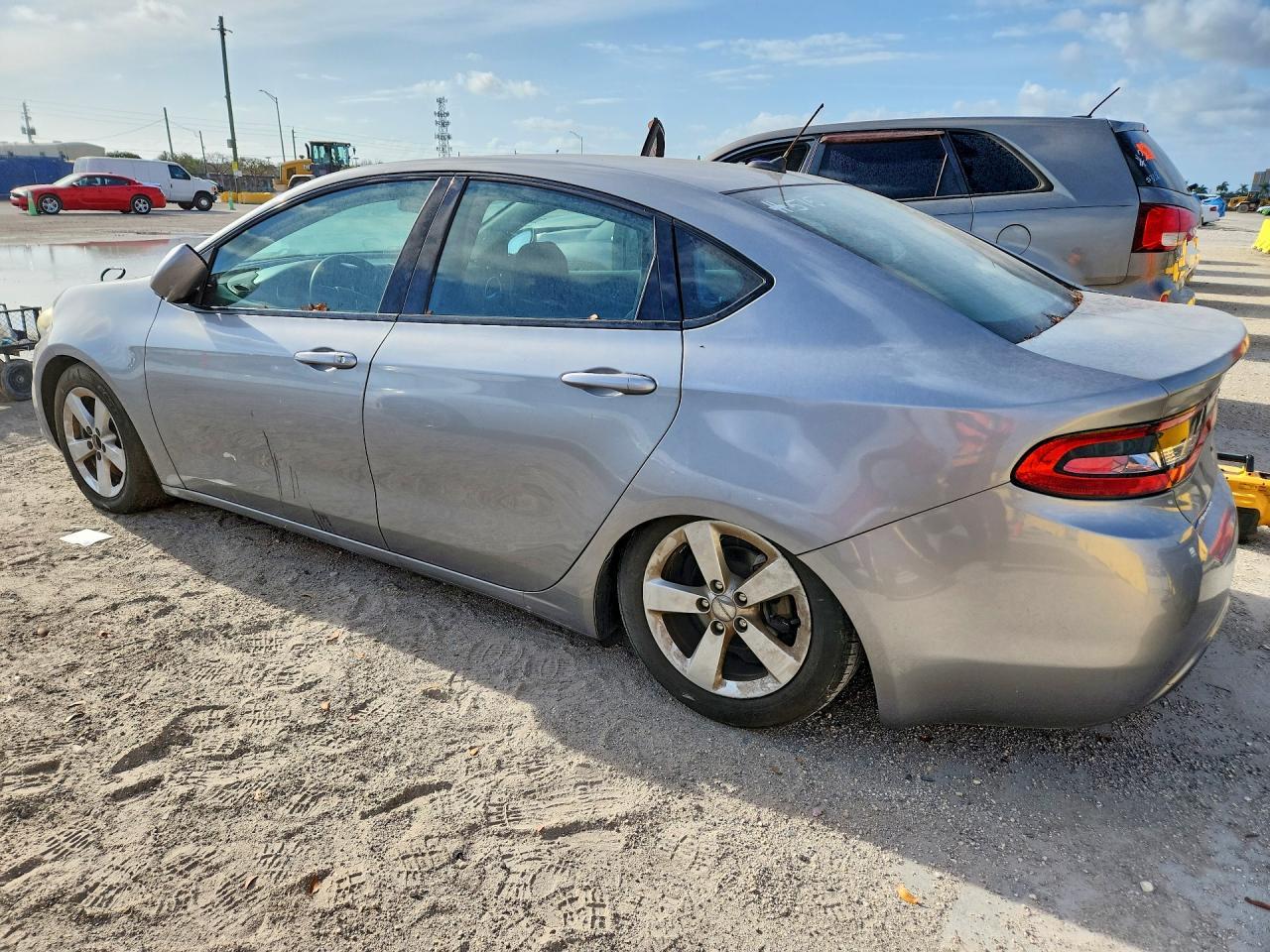 2015 Dodge Dart Sxt - Image 2