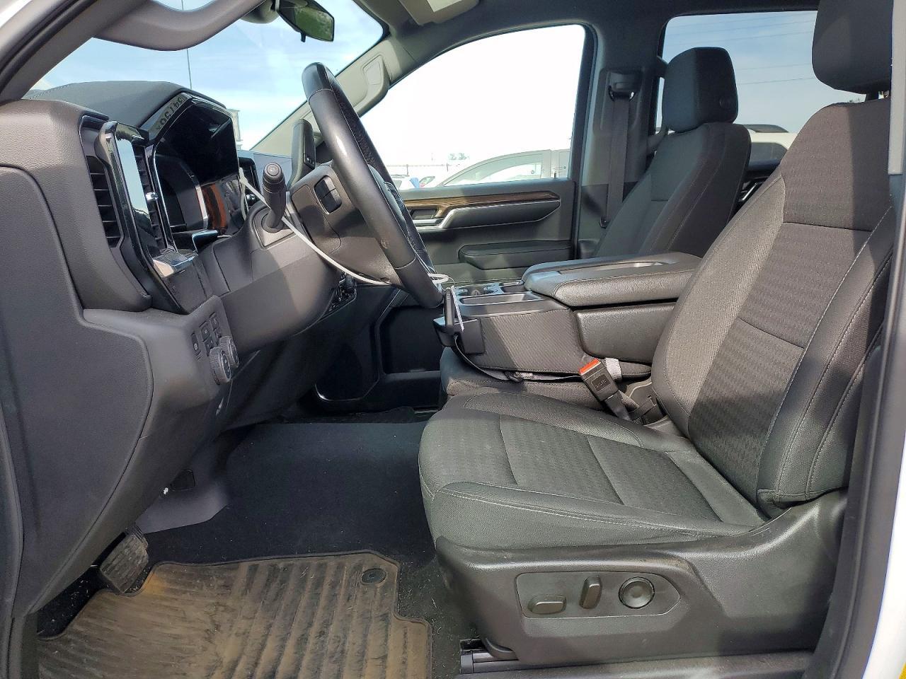 2024 Chevrolet Silverado K1500 Lt-L - Image 7