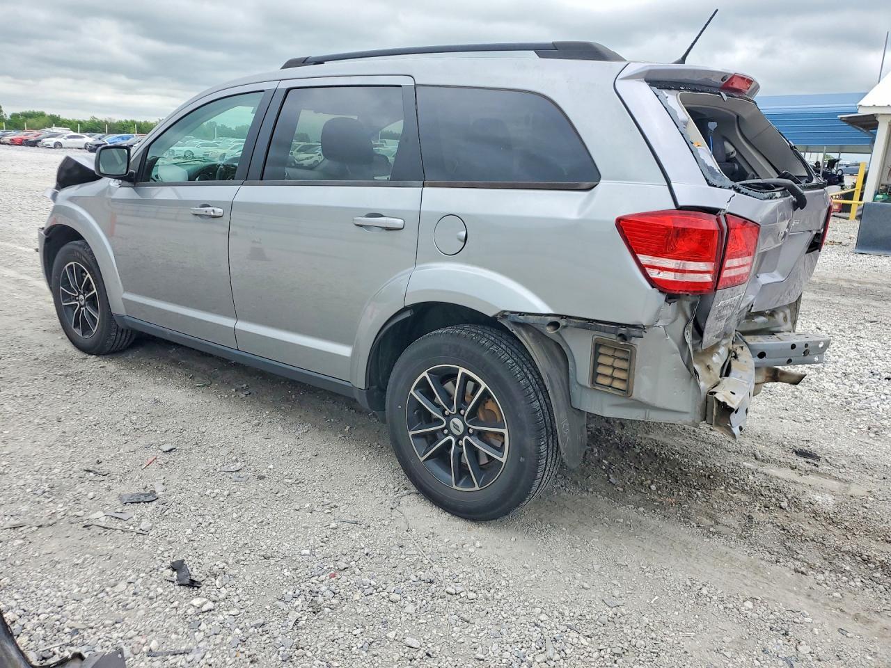 2018 Dodge Journey Se - Image 2