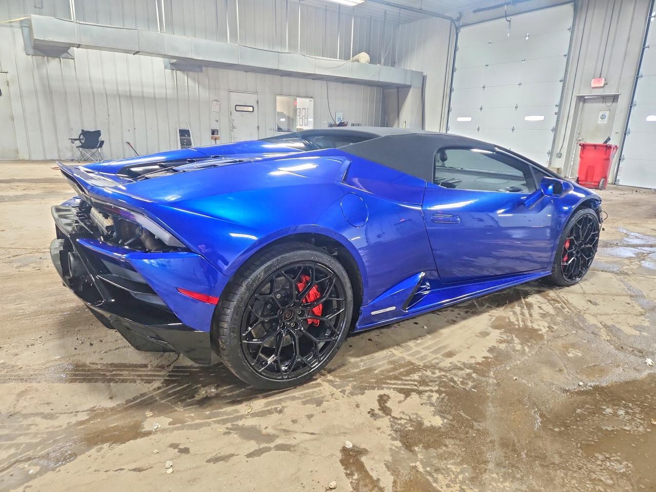 2020 Lamborghini Huracan Evo - Фото 3