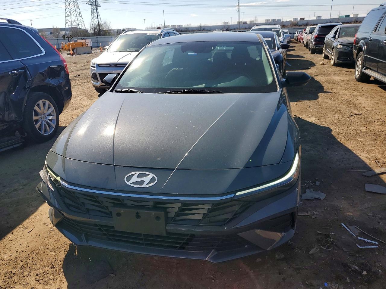 2025 Hyundai Elantra Sel Sport - Image 5