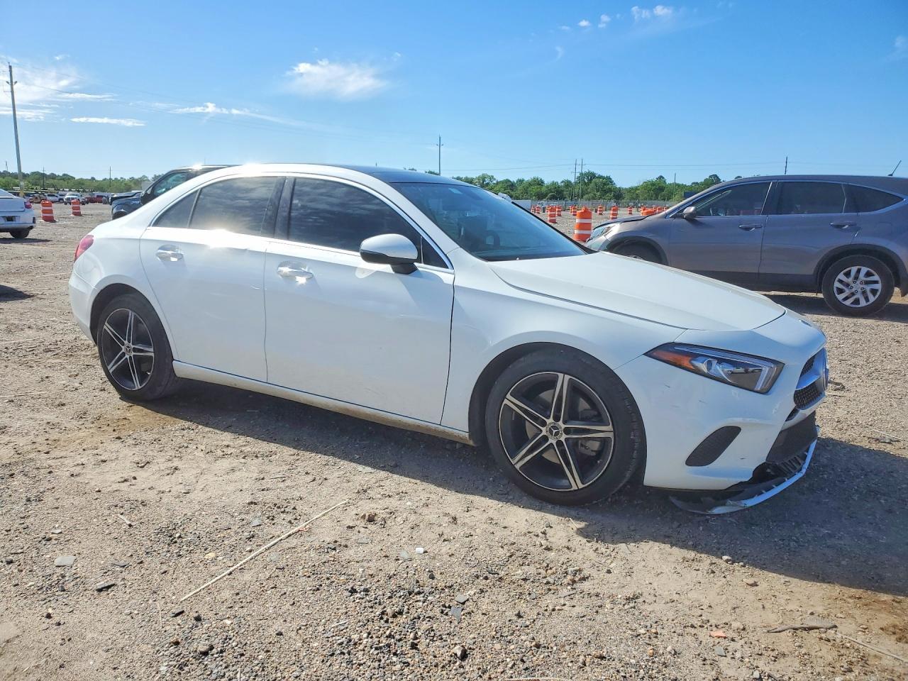 2020 Mercedes-Benz A 220 - Фото 4