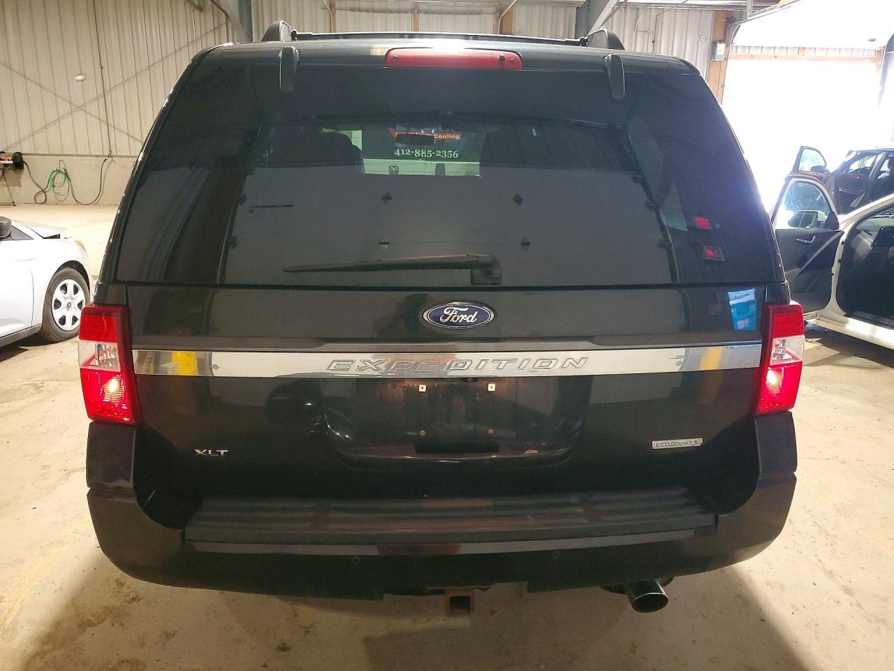 2015 Ford Expedition Xlt - Image 6