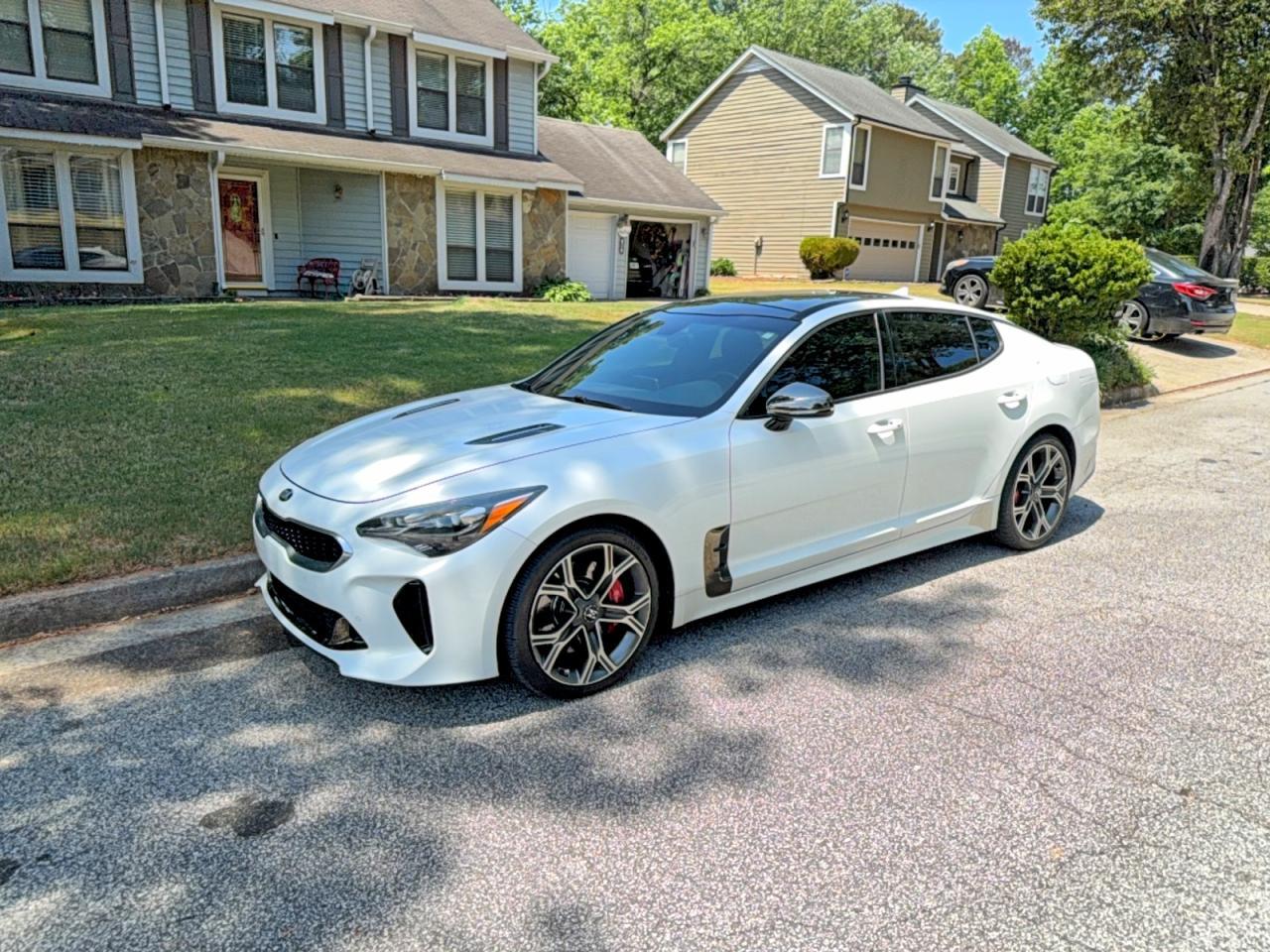 2019 Kia Stinger Gt1 - Image 2