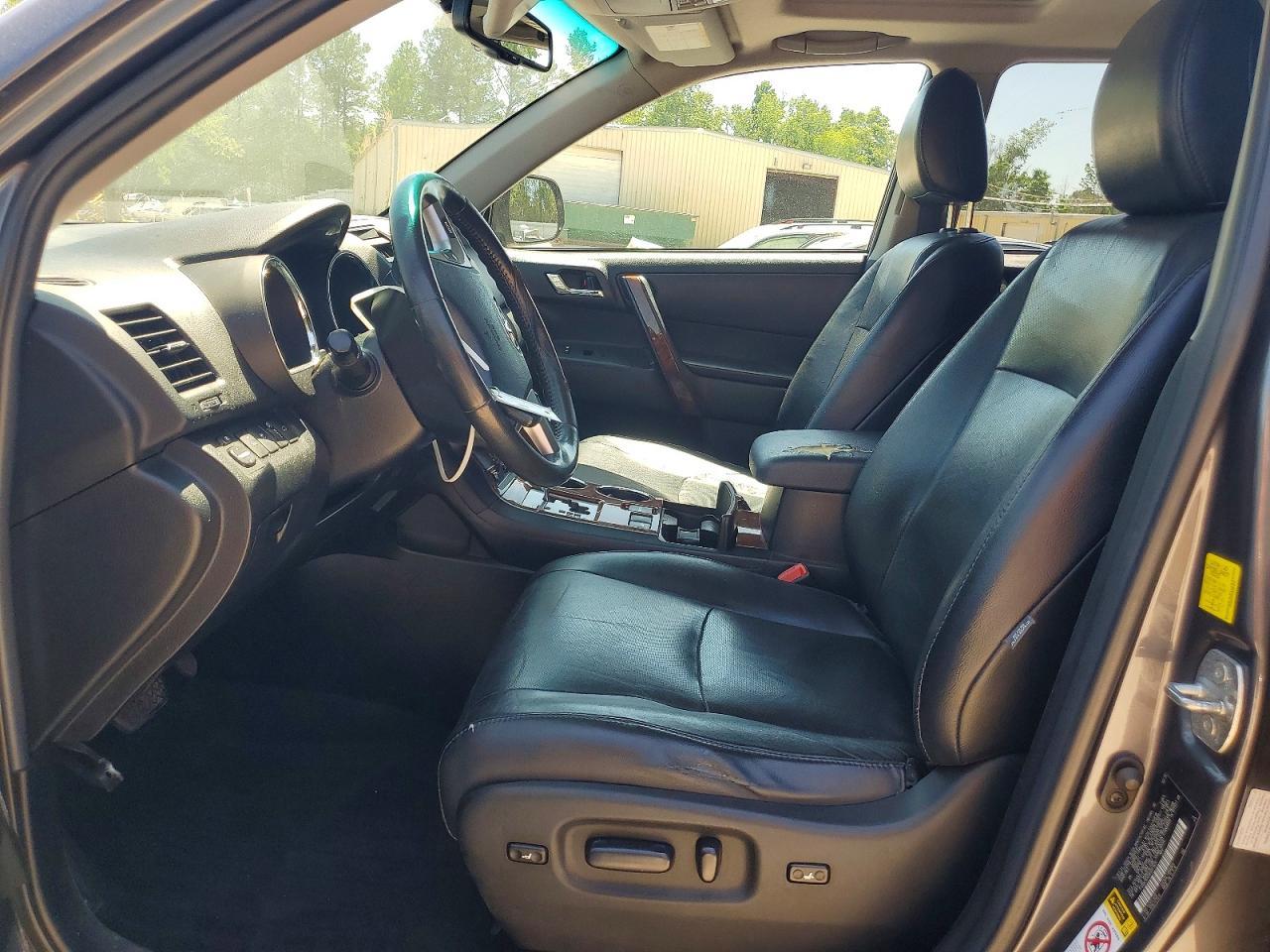 2011 Toyota Highlander Limited - Фото 7