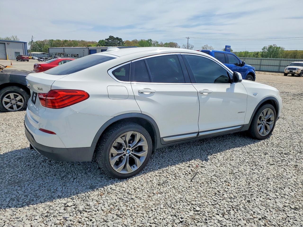 2018 BMW X4 xDrive28I - Image 3