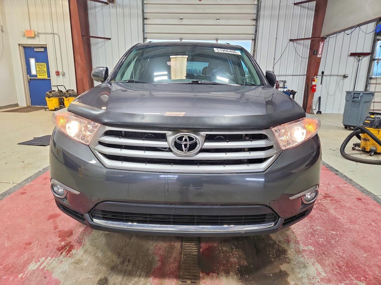 2011 Toyota Highlander Limited - Image 5