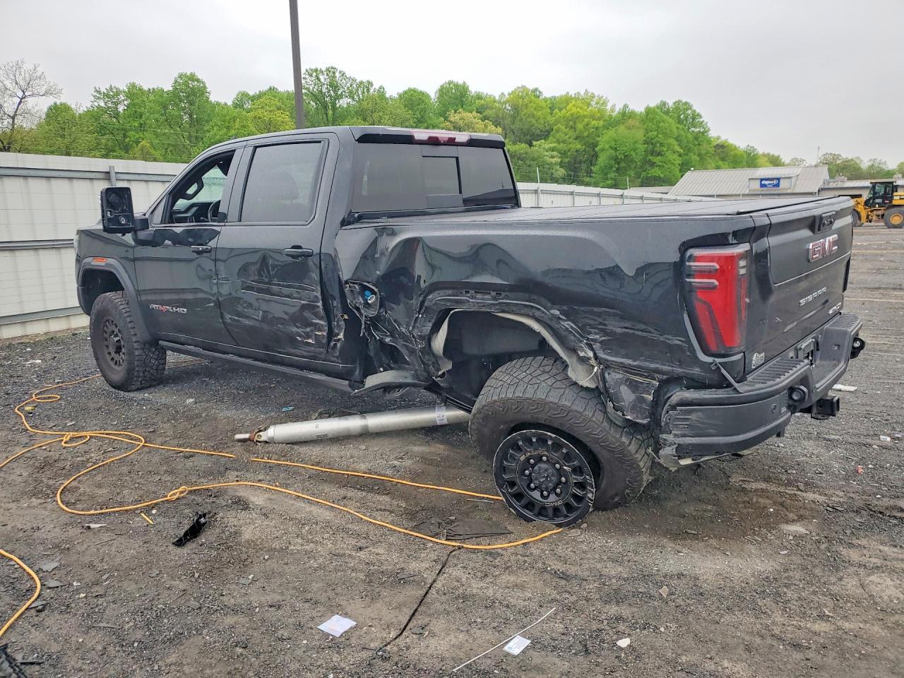 2024 GMC Sierra K2500 At4X - Фото 2