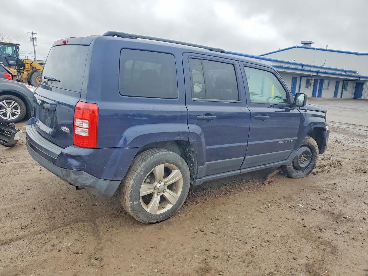 2015 Jeep Patriot Latitude - Фото 3