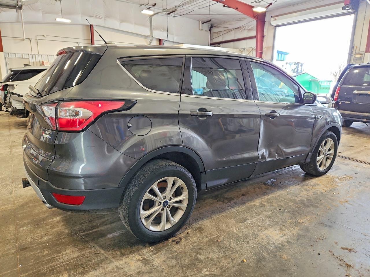 2017 Ford Escape Se - Image 3