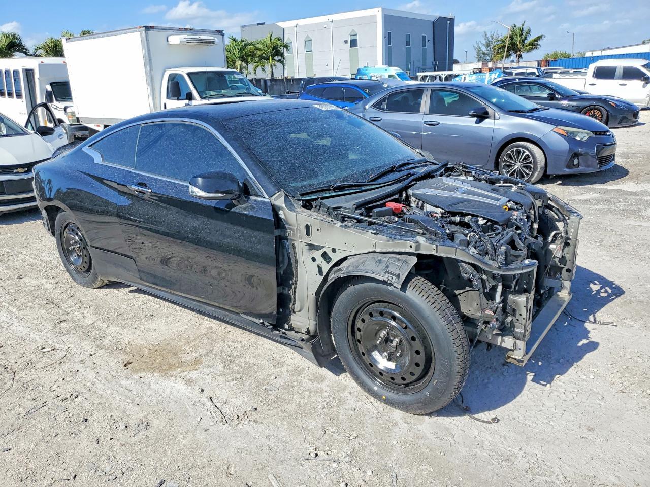 2017 Infiniti Q60 3.0T Premium - Фото 4